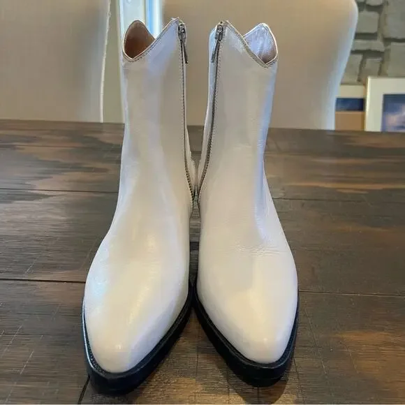 Thursday Boot Co. Everyday Country Star White Star Booties Size 6 EUC - Picture 3 of 7